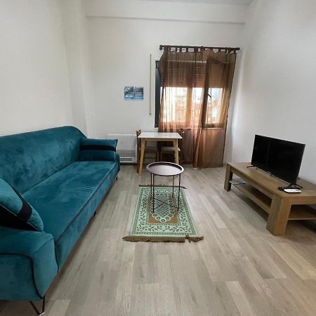 Boulevard One Bedrooom Le Bon Apartment Тирана Екстериор снимка